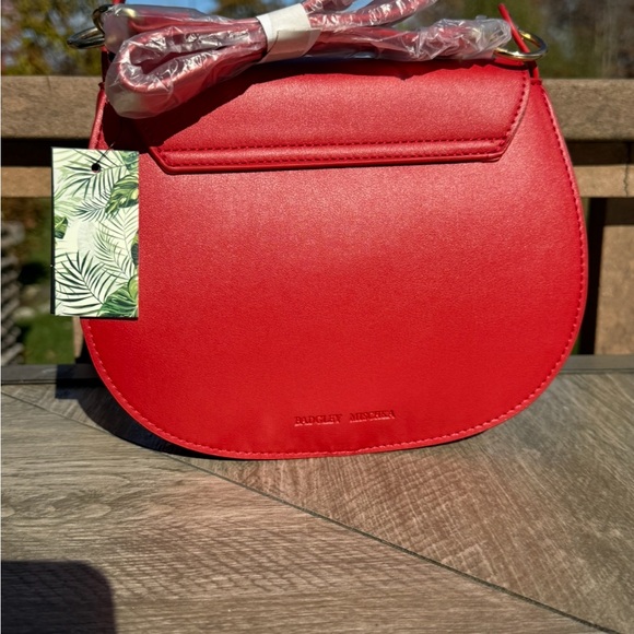 NWT Badgley Mischka Red Saddle Purse Vegan Leather Crossbody Purse - Picture 10 of 10